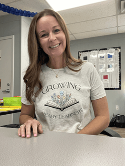 Photo of Ms. Alison
